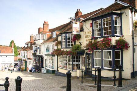 Courtyard Cottages Lymington, 2 Adults Only Εξωτερικό φωτογραφία